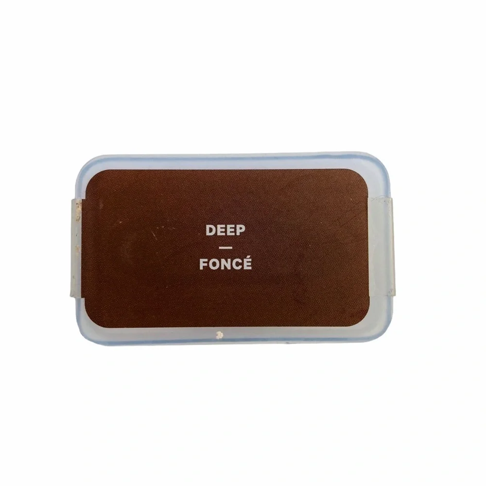 MILLK BLUR LIQUID MATTE FOUNDATION Deep Fonce